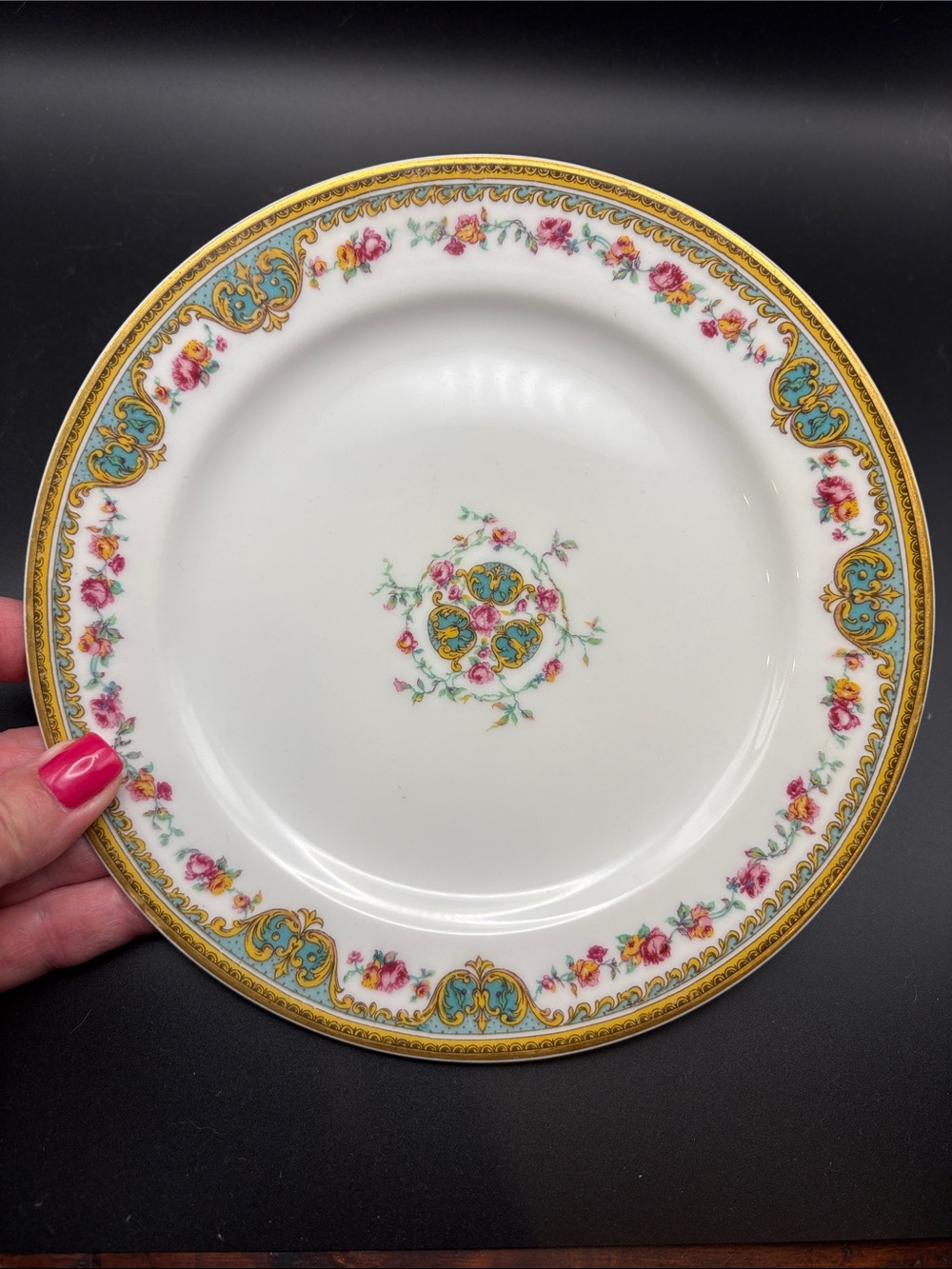 Haviland & Co Limoges France Juno 7-5/8" Salad Plate 729 Roses Scroll
